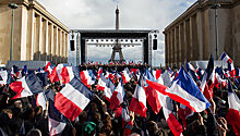 Франция призвала Россию освободить задержанных на митингах