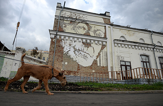 Стала известна судьба мурала на Саввинской набережной в Москве