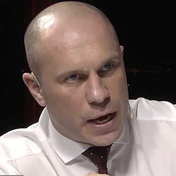 Украинский депутат обматерил власть и тему перевода часов