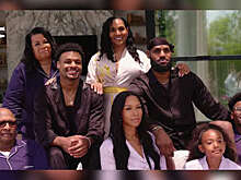 Баскетболист Леброн Джеймс снялся вместе с семьей для журнала Vanity Fair