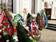 Прокуратура требует ликвидировать свалку на кладбище под Омском