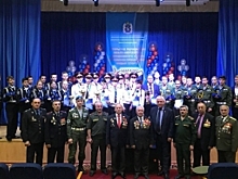 Ямальским патриотам вручили васильковые береты президентского полка