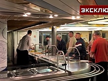 Капитан застрявшего у Сочи парома рассказал о ситуации с провизией на борту