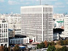 Глава МО Латвии Пабрикс призвал отозвать разрешение на пребывание у сотрудников «Дождя»