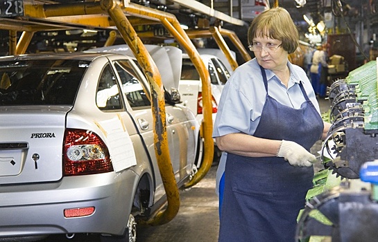 «АвтоВАЗ» превратит Lada Priora в бюджетный автомобиль