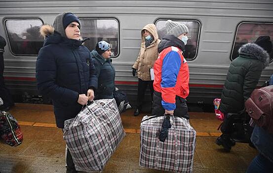 Концерн «Покровский» поможет беженцам из ДНР и ЛНР продуктами и жильем