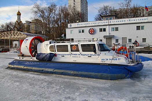 Спасатели предупреждают об опасности выхода на лед водоемов