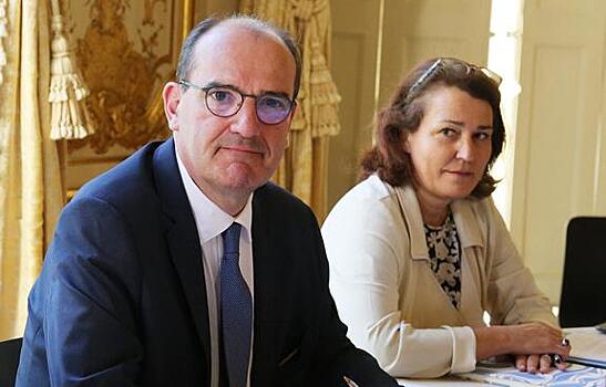 Во Франции убили водителя автобуса за просьбу надеть маску