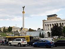 Украинский фотограф высмеял киевские балконы