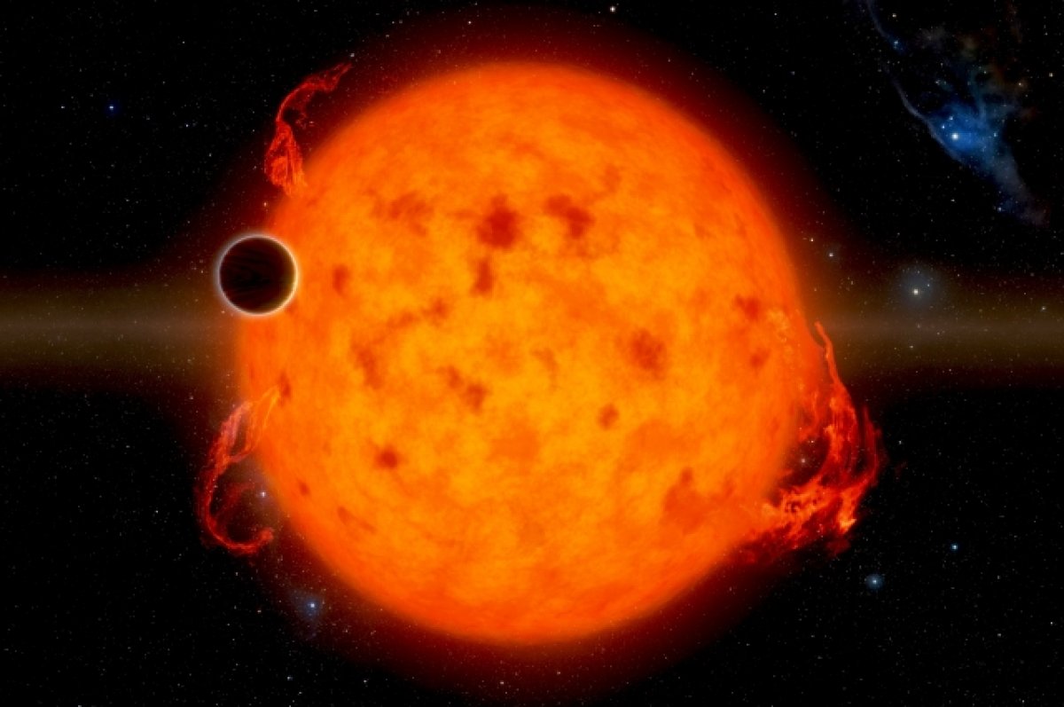 Земля полностью погрузилась в плазму из дыры на Солнце