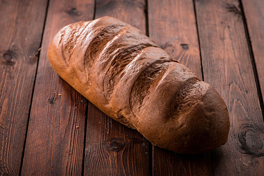 Зачем на хлебе делают насечки