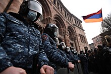 Акция протеста проходит у генпрокуратуры в Ереване
