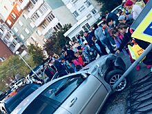 В Тюмени водитель-неадекват устроил массовое ДТП, протаранив 3 машины