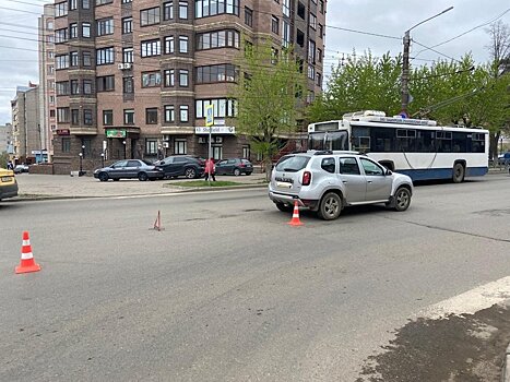 В Кирове водитель «Рено» сбил женщину на пешеходном переходе