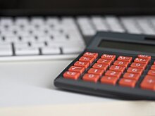Минфин приостановил действие лицензии страховой компании
