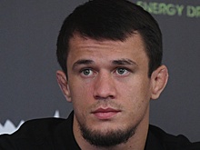 Усман Нурмагомедов защитил титул чемпиона Bellator