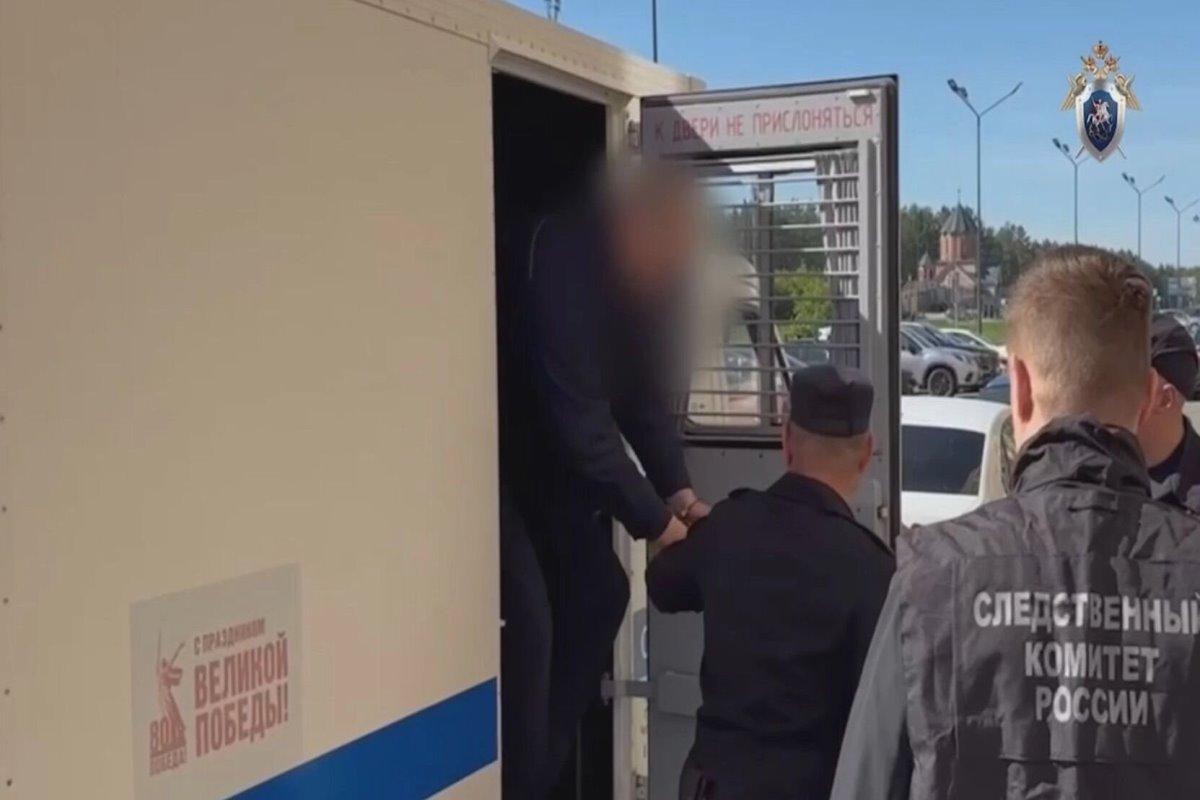 В Челябинске таксист задушил пассажирку, возвращавшуюся из ночного клуба