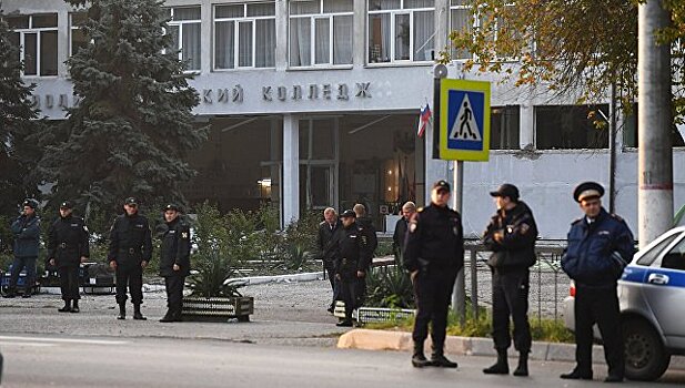 Устроившего стрельбу в керченском колледже пока не захоронили