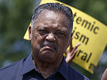 Американский правозащитник Джесси Джексон умер на 85-м году жизни