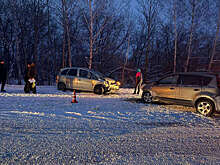 В Омской области Nissan с двухлетней девочкой столкнулся с Opel