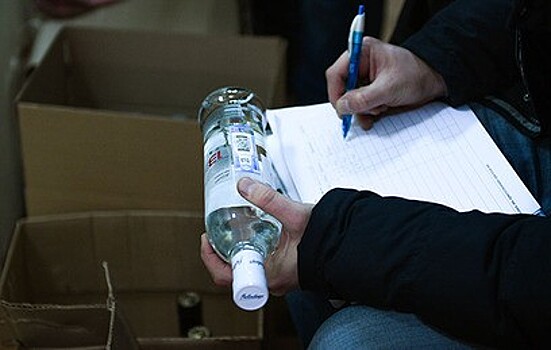 В Нижнем Новгороде водку пробивали на кассе как сахар