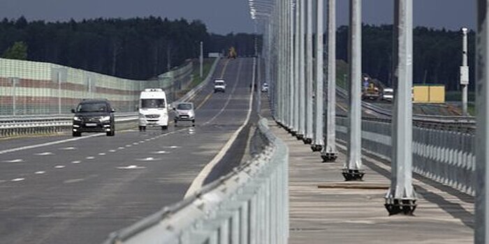 Минтранс допустил повышение скоростного лимита на бесплатных трассах в РФ