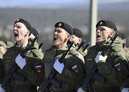 Тренировка  военного парада, в честь 77- летия Победы в Великой Отечественной войне, на главной площади столицы Республики Бурятия начнутся  25 апреля