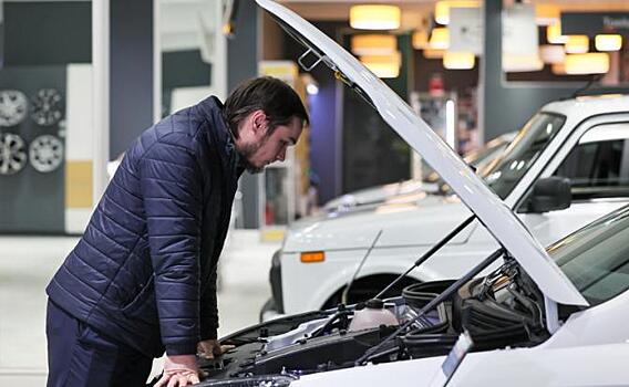«Китайцы» АвтоВАЗу не конкурент – так почему нет недорогих отечественных машин?