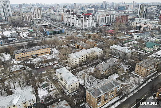 За реновацию в Екатеринбурге будут биться пять девелоперов. Президент их лобби выжидает