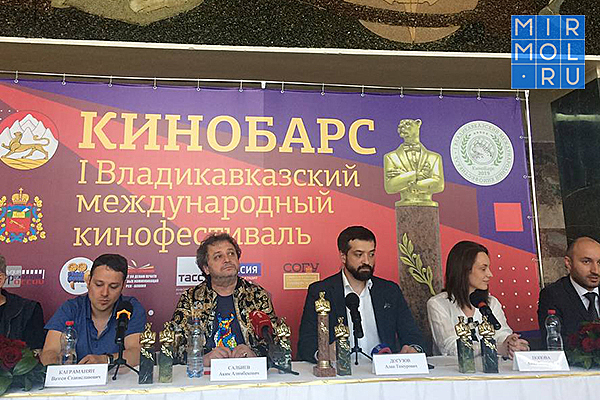 Мастер-классы международного уровня провели во Владикавказе на кинофестивале "КиноБарс"