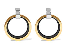 Серьги-хулахупы, словно родом из «нулевых», – самое модное украшение сезона