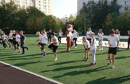 В Хорошево-Мневниках провели фитнес-зарядку для детей