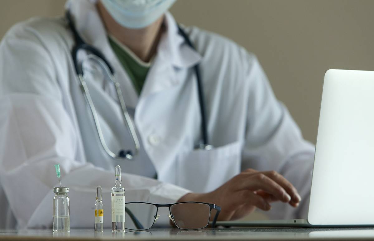 Москвичам сообщили о новом порядке записи на прием к врачам