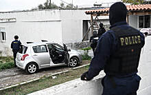 На Крите взорвали автомобиль полицейского