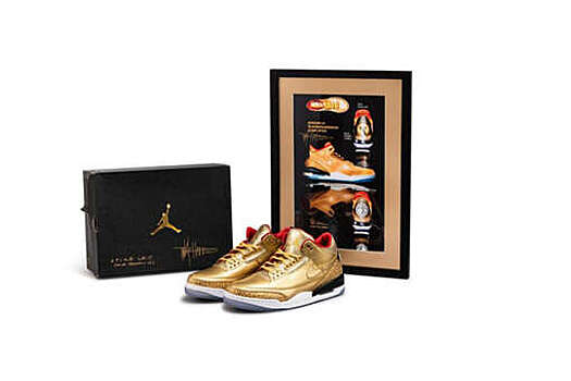 UPI: в США в баке для пожертвований нашли кроссовки Air Jordan 3 стоимостью $10 тыс.