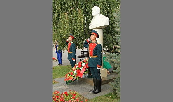 Памятник полководцу Жукову откроют в селе под Волгоградом