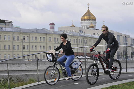 Автобусом хорошо, машиной комфортно, велосипедом полезно, а на метро быстро