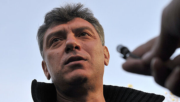 В Киеве увековечат память Немцова