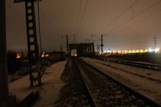 Обстоятельства травмирования девушки поездом выясняют в Новочеркасске