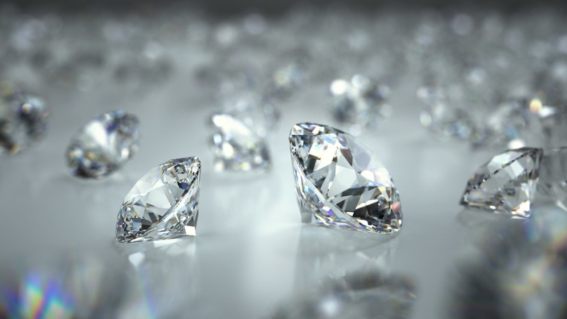 В Минфине сообщили о начале закупки алмазов «Алросы»