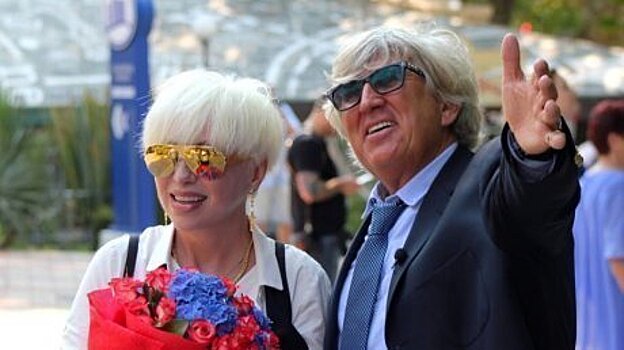 Вдовец Легкоступовой хочет денег от близких артистки за ее квартиру