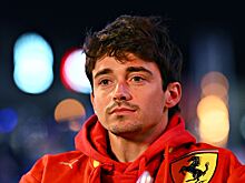 «Штраф, точно». Леклер во время гонки пожаловался команде на действия Ферстаппена