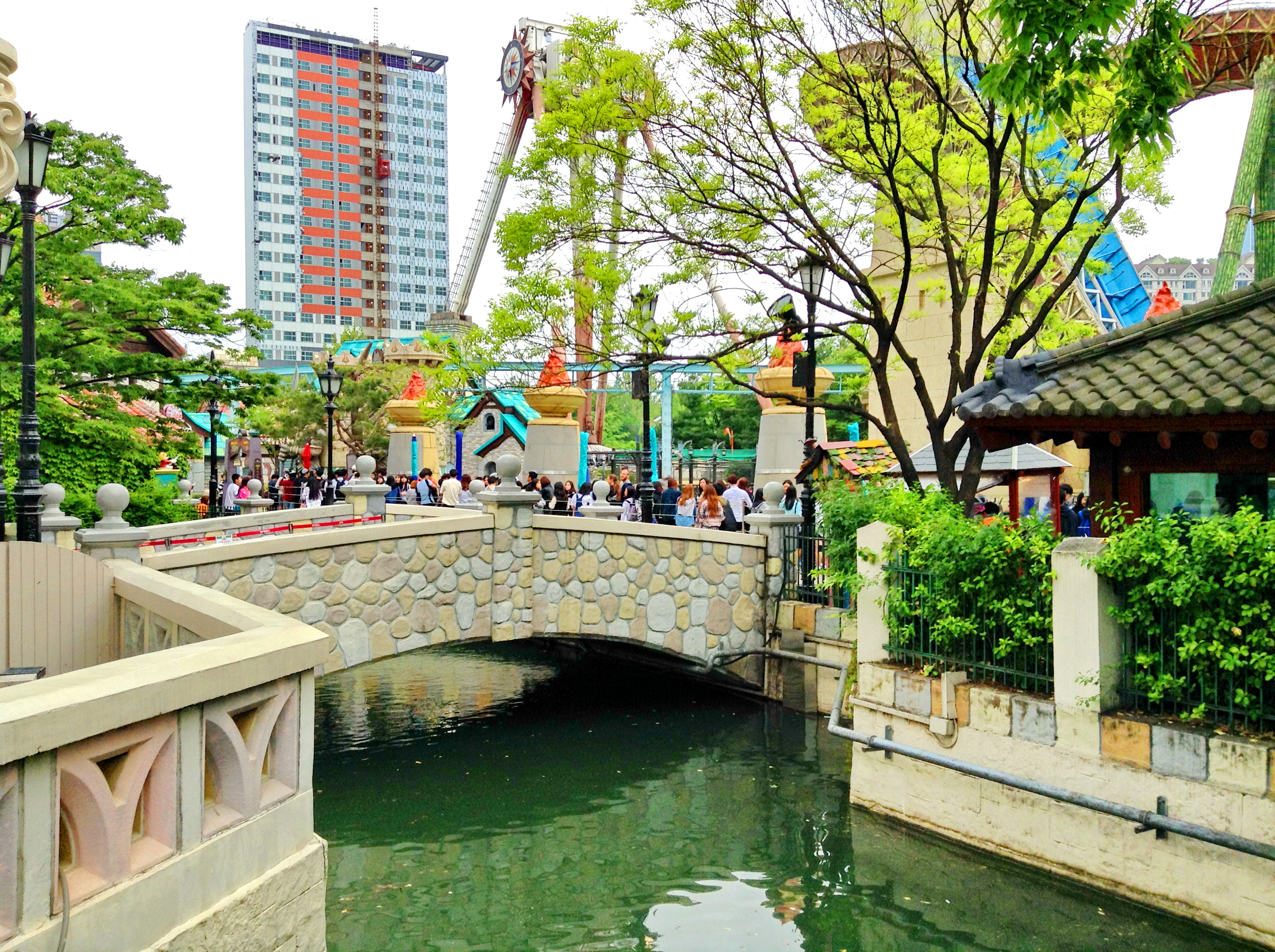 Развлекательный парк Lotte World, Сеул, Корея, Республика