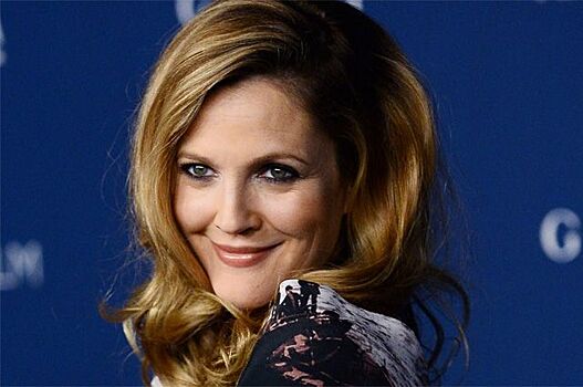 Дрю Бэрримор рассказала о борьбе с алкоголизмом