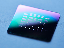 Создан чип, который заряжается от сахара в крови человека