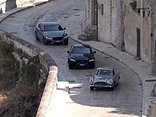 Видео: очевидцы засняли погоню из нового фильма про Бонда