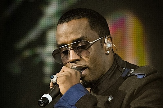Рэперу P. Diddy пытались перерезать горло в тюрьме