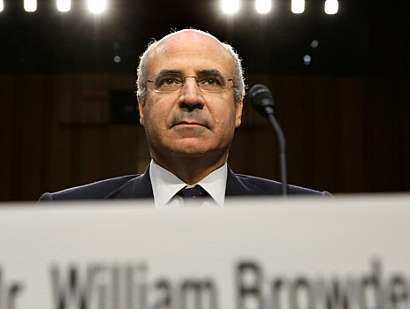 Обзор зарубежных СМИ: у «врага Путина» отобрали визу