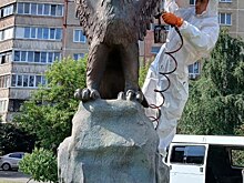 В Оренбурге благоустройство городских улиц не останавливается даже в выходные
