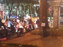 Стала известна история белого попрошайки в Сайгоне